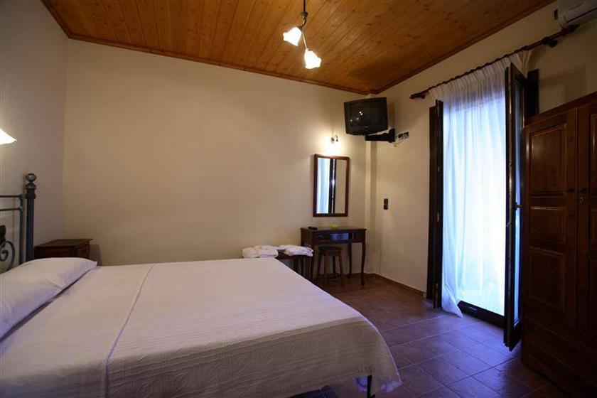 Mirsinia Apartments - Skopelos Loutraki  Extérieur photo