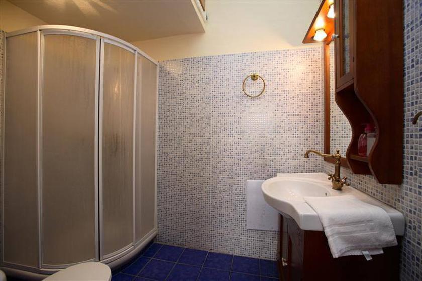 Mirsinia Apartments - Skopelos Loutraki  Extérieur photo