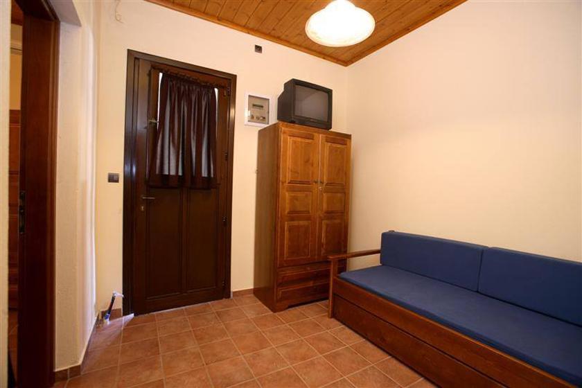 Mirsinia Apartments - Skopelos Loutraki  Extérieur photo
